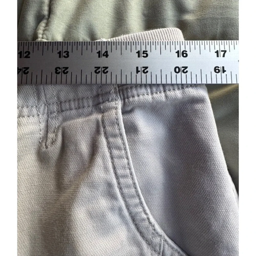 LL Bean Cargo Pants Womens 14 PET Khaki Classic Fit Elastic Waist 282466 Utility